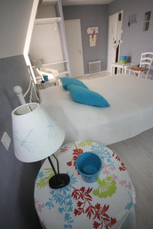 Grand Gite 15 Personnes, 9 Chambres, 100Km De Paris En Exclusivite Septmonts Room photo